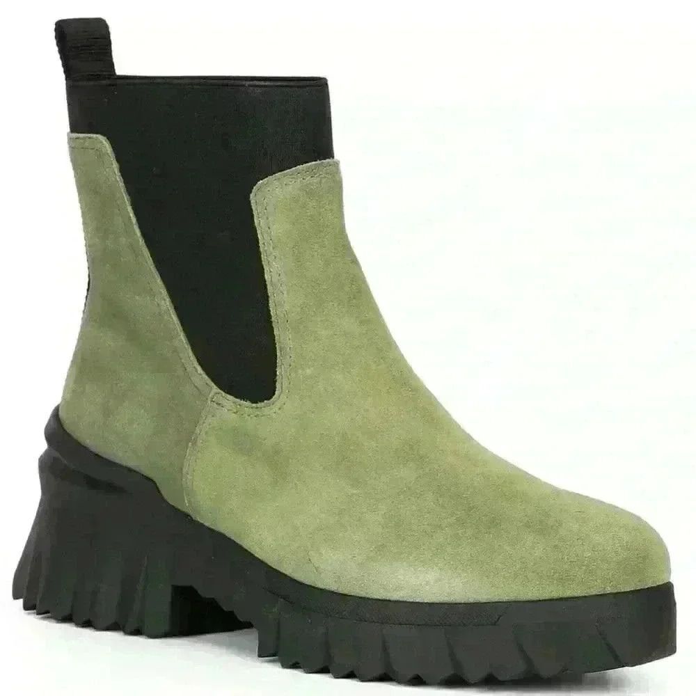 Nurture Denali Water Resistant Suede Lug Sole Platform Chelsea Boots